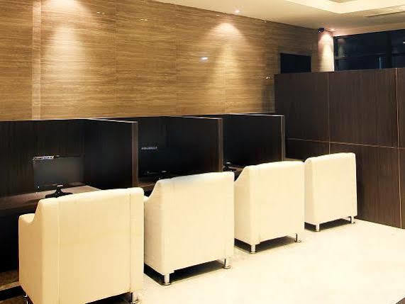 Avana Laem Chabang Boutique Hotel Ban Laem Chabang Exterior foto